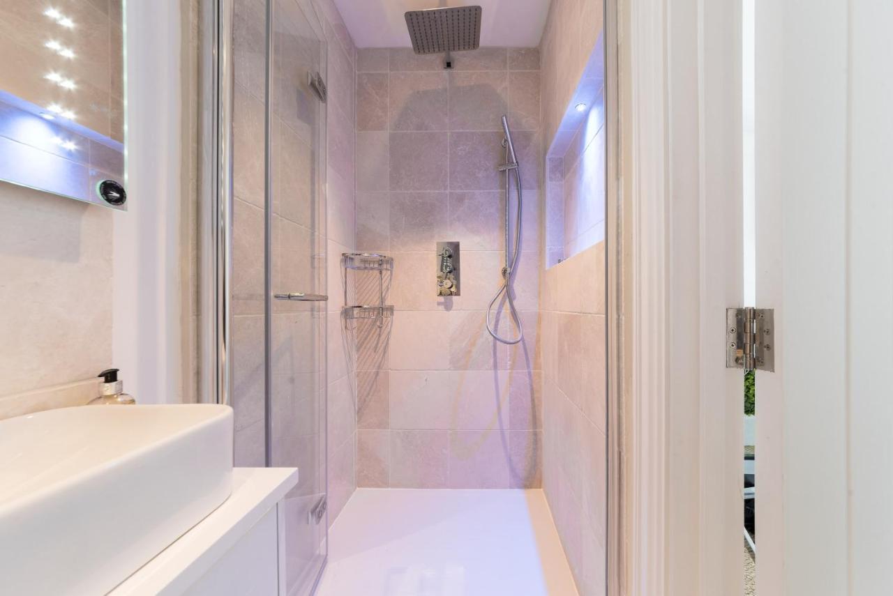 Luxury Flat With Sw Balcony In Fulham Broadway Appartement Londres